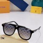 Louis Vuitton High Quality Sunglasses 1517