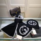 Gucci Hat & Scarve Set 02