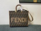 Fendi Original Quality Handbags 708