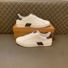 Gucci Men's Shoes 491