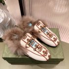 Gucci Women's Slippers 71