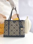 Tory Burch High Quality Handbags 485