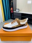 Louis Vuitton Men's shoes 371