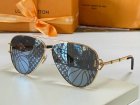 Louis Vuitton High Quality Sunglasses 4639