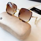 Chanel High Quality Sunglasses 609