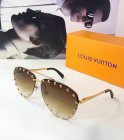 Louis Vuitton High Quality Sunglasses 5390