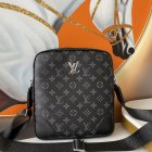 Louis Vuitton High Quality Handbags 414